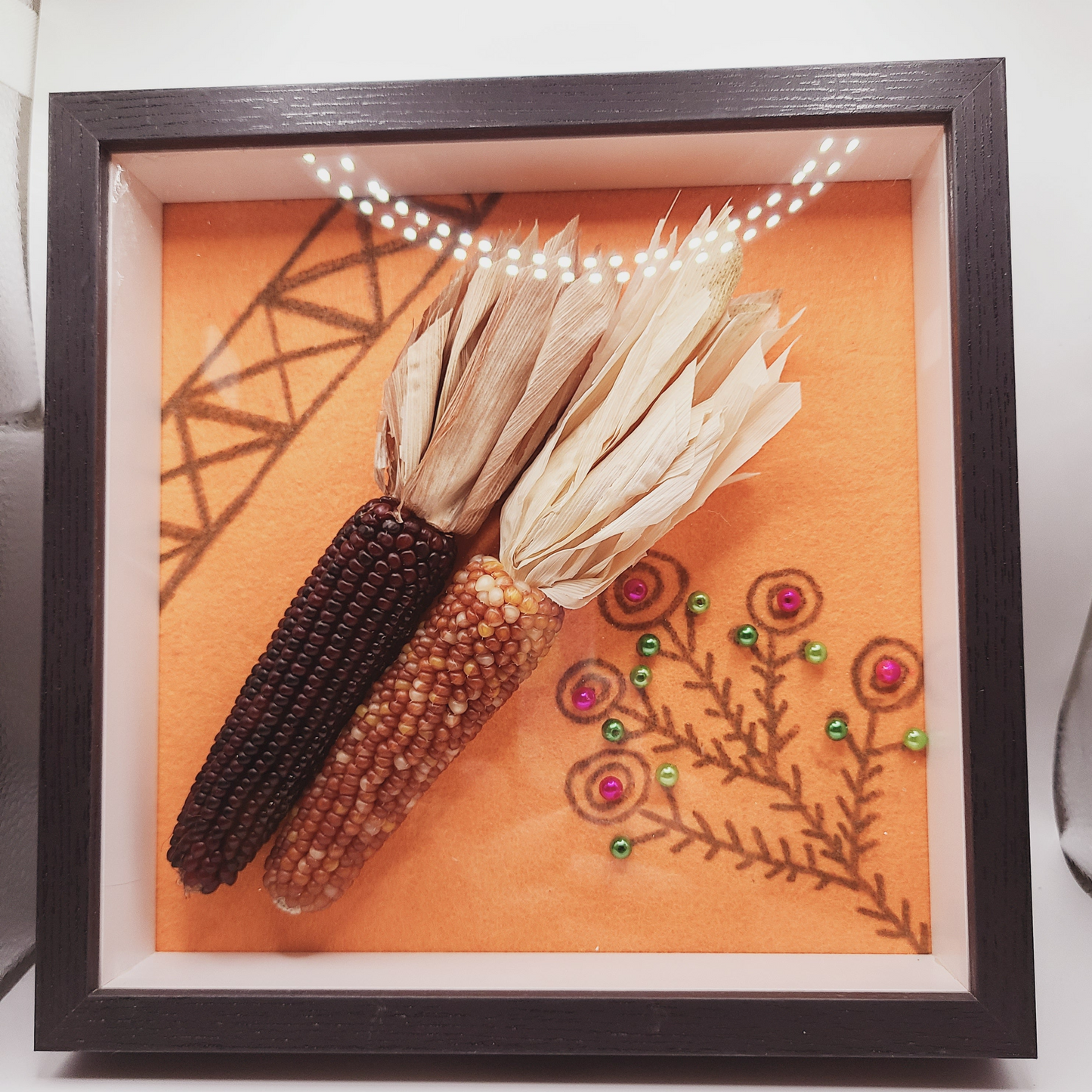 Shadowbox: O:nenhste - Corn! Its got the juice